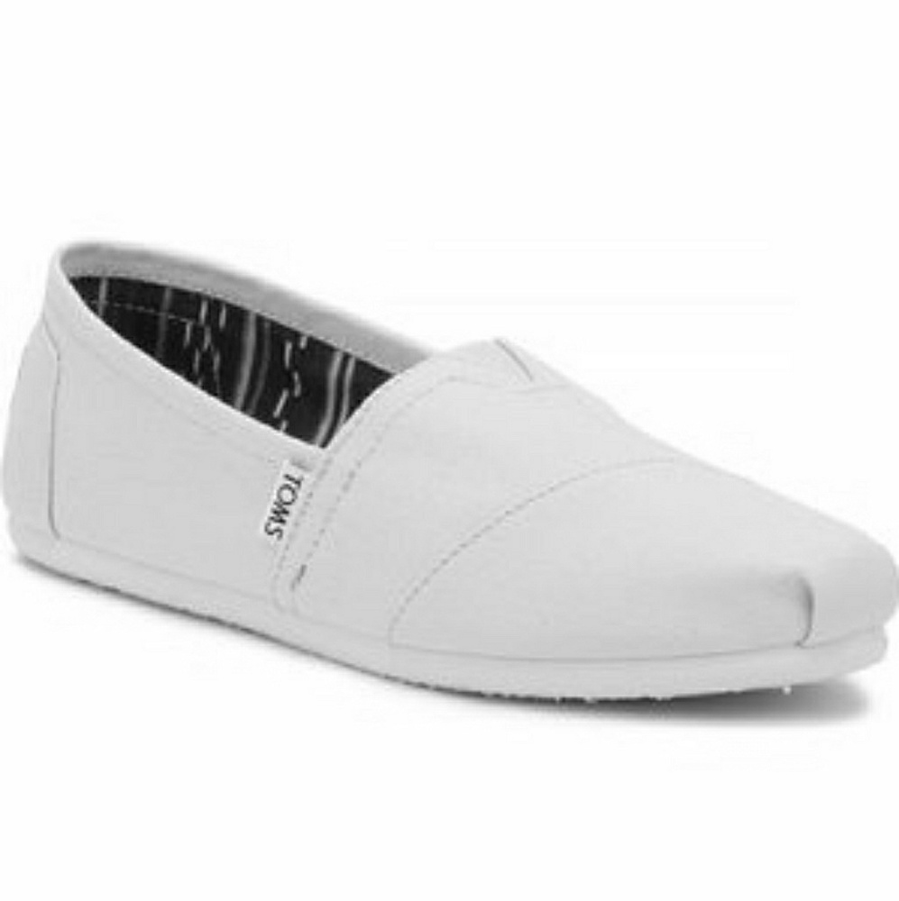 Solid white Tom's size 6.5